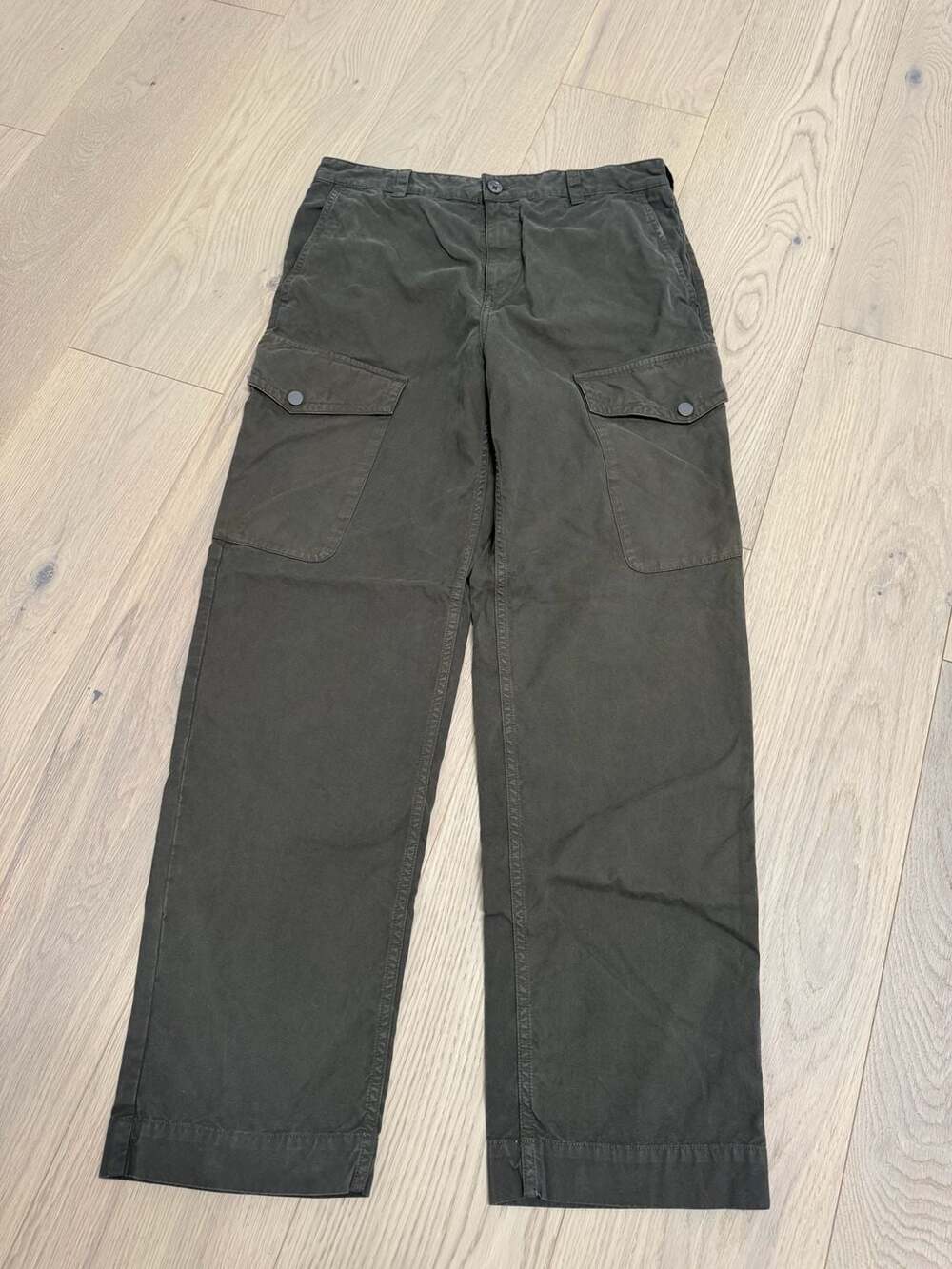 Belstaff Dispatch Straight-Leg Garment-Dyed Cotton Cargo Trousers in Olive Green